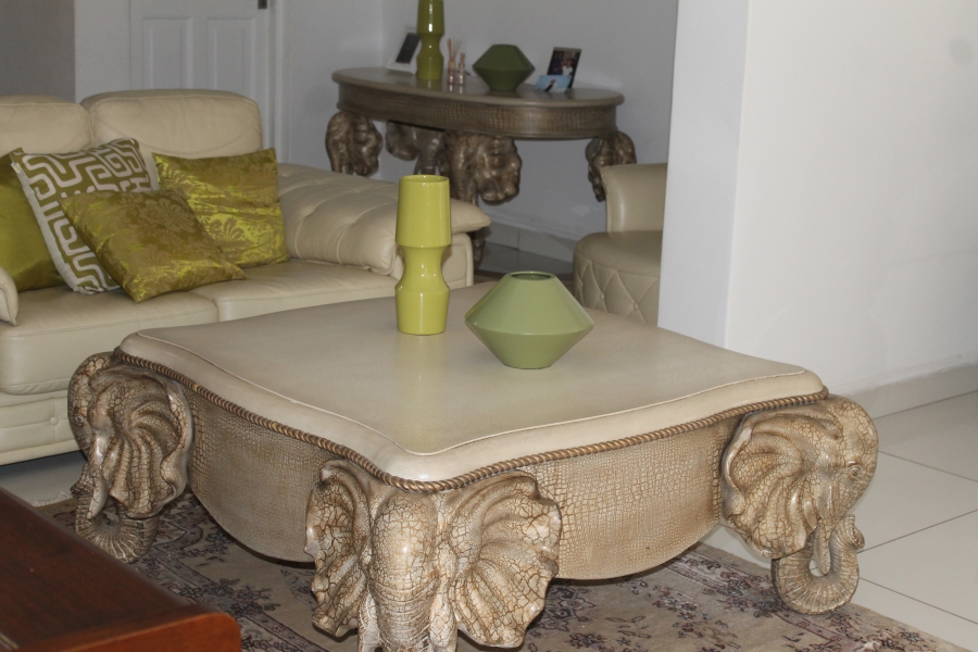 6 Bedroom Property for Sale in The Coves North West